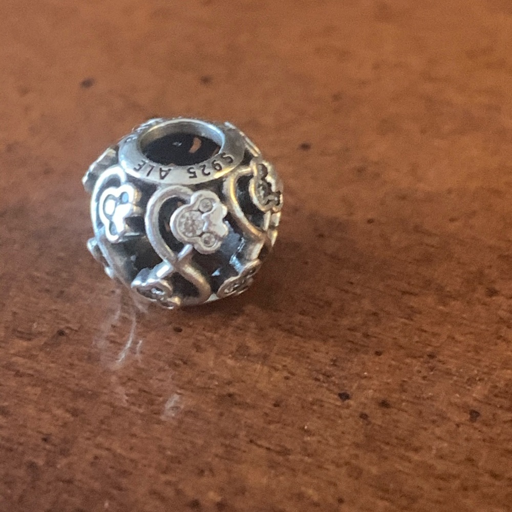 Pandora Disney Charm